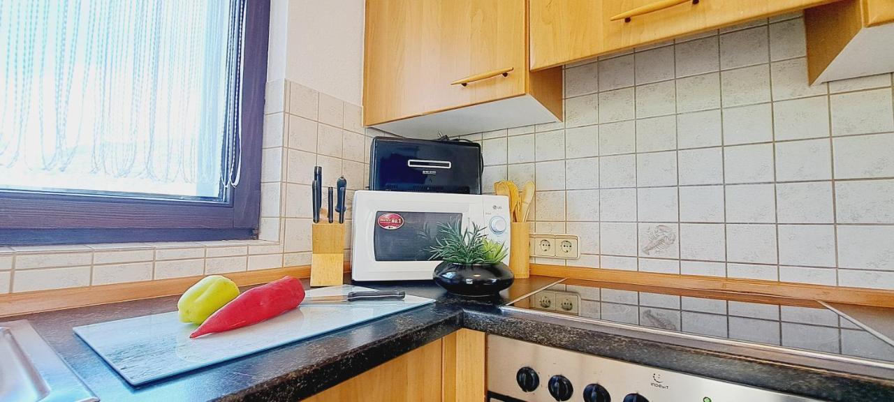 פוצ'ישצ'ה Apartments Darija & Pero מראה חיצוני תמונה