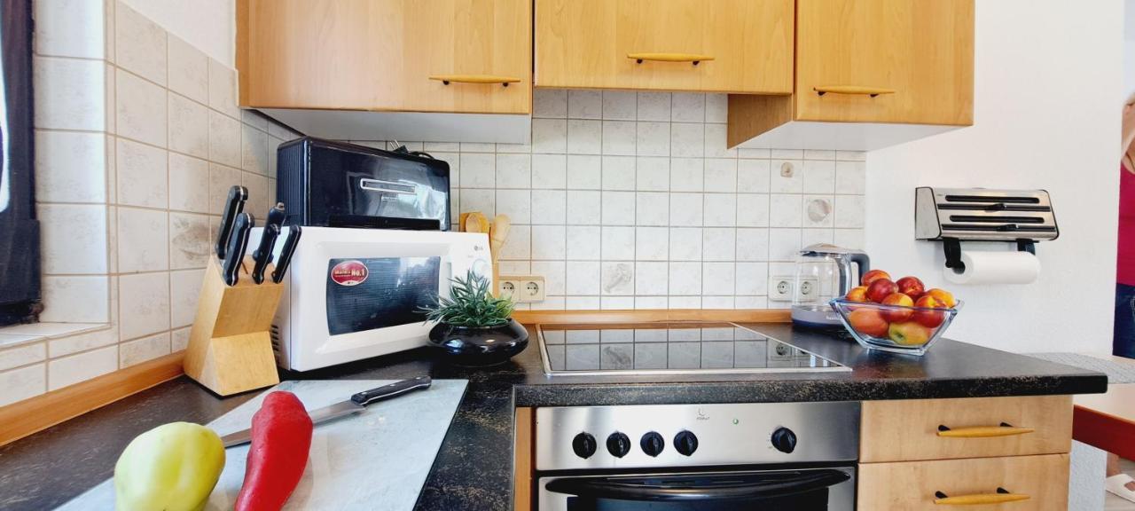 פוצ'ישצ'ה Apartments Darija & Pero מראה חיצוני תמונה